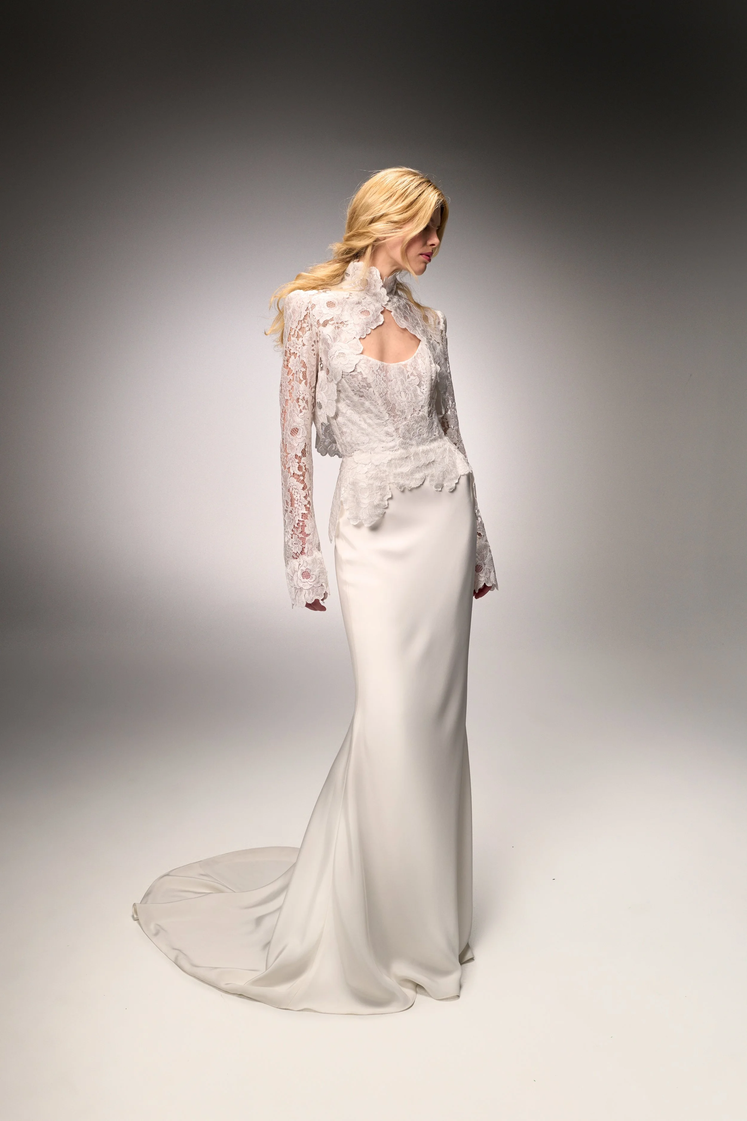 Fleur Sustainable Lace Corset Gown – Spring 2026 | Elizabeth